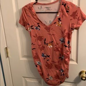 Maternity t shirt